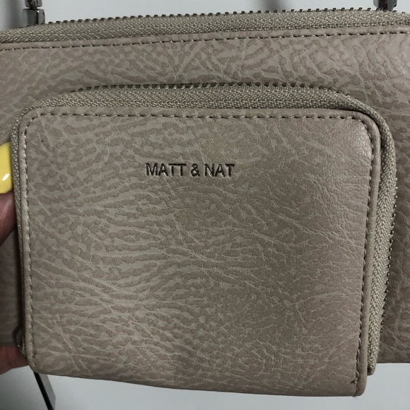 Purse - Picture 4 of 5